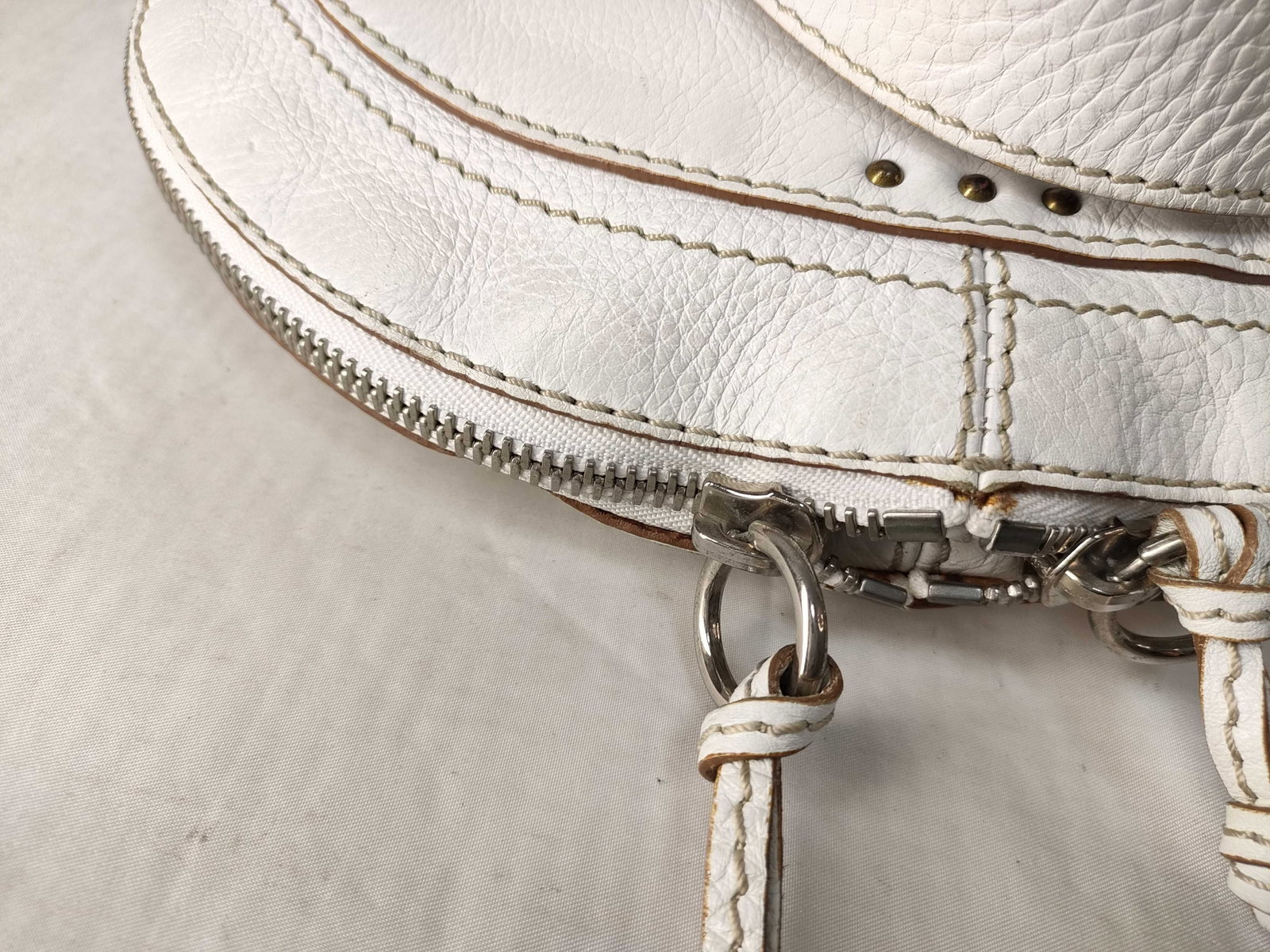 Chloe Paddington Saddle Bag, Grained Calfskin Leather, Off-White - 5