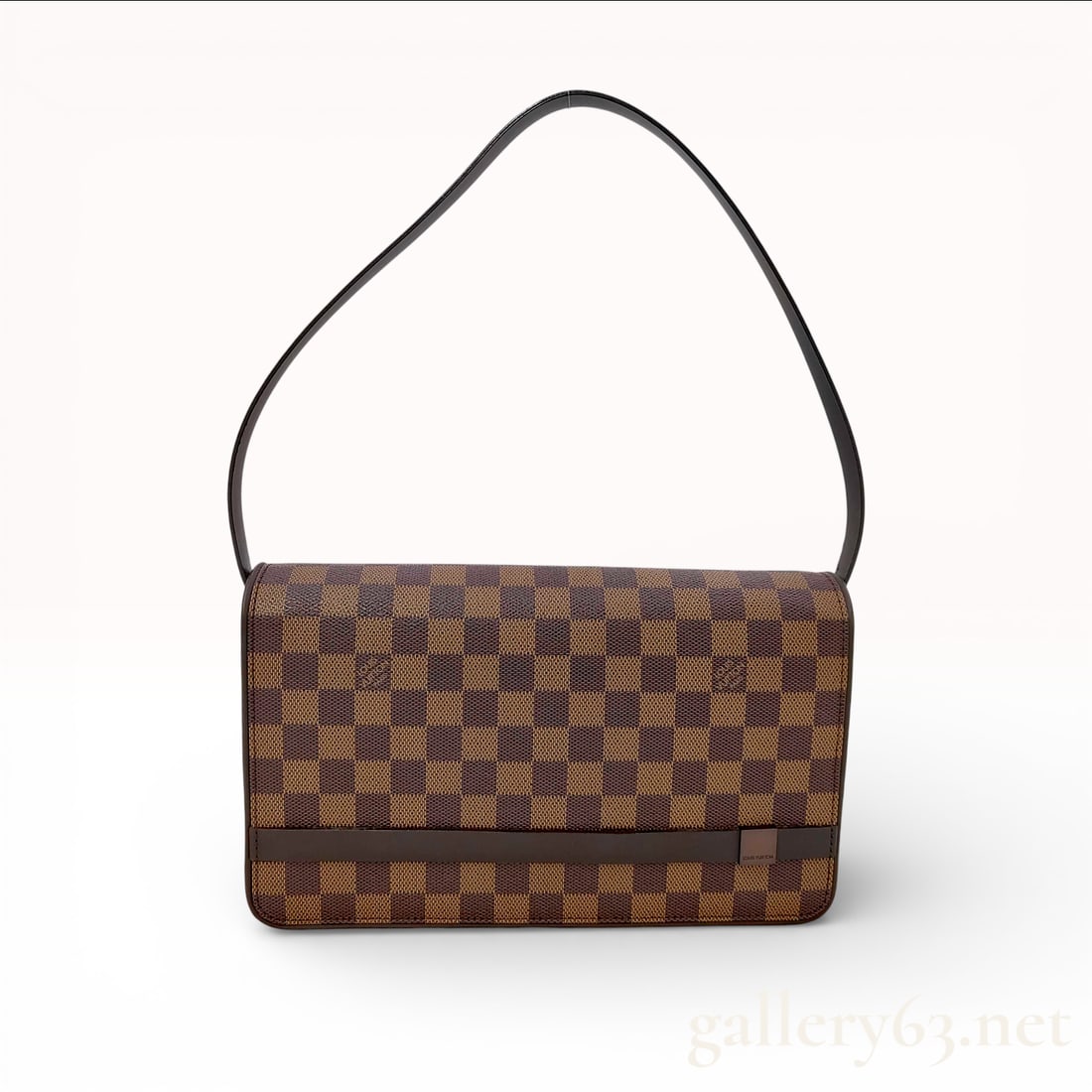 Louis Vuitton Tribeca Carre Shoulder Bag, Damier Ebene Canvas, Brown: This authentic Louis Vuitton Tribeca Carre shoulder bag is crafted from the signature Damier Ebene coated canvas with dark brown smooth leather trim and a single flat leather shoulder strap. The