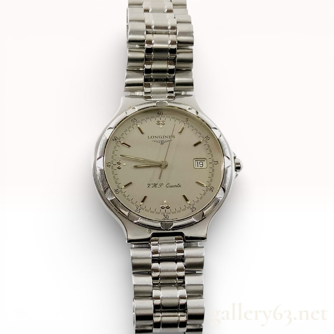 Longines Conquest V.H.P. Quartz Stainless Steel Wristwatch (1 of 10)