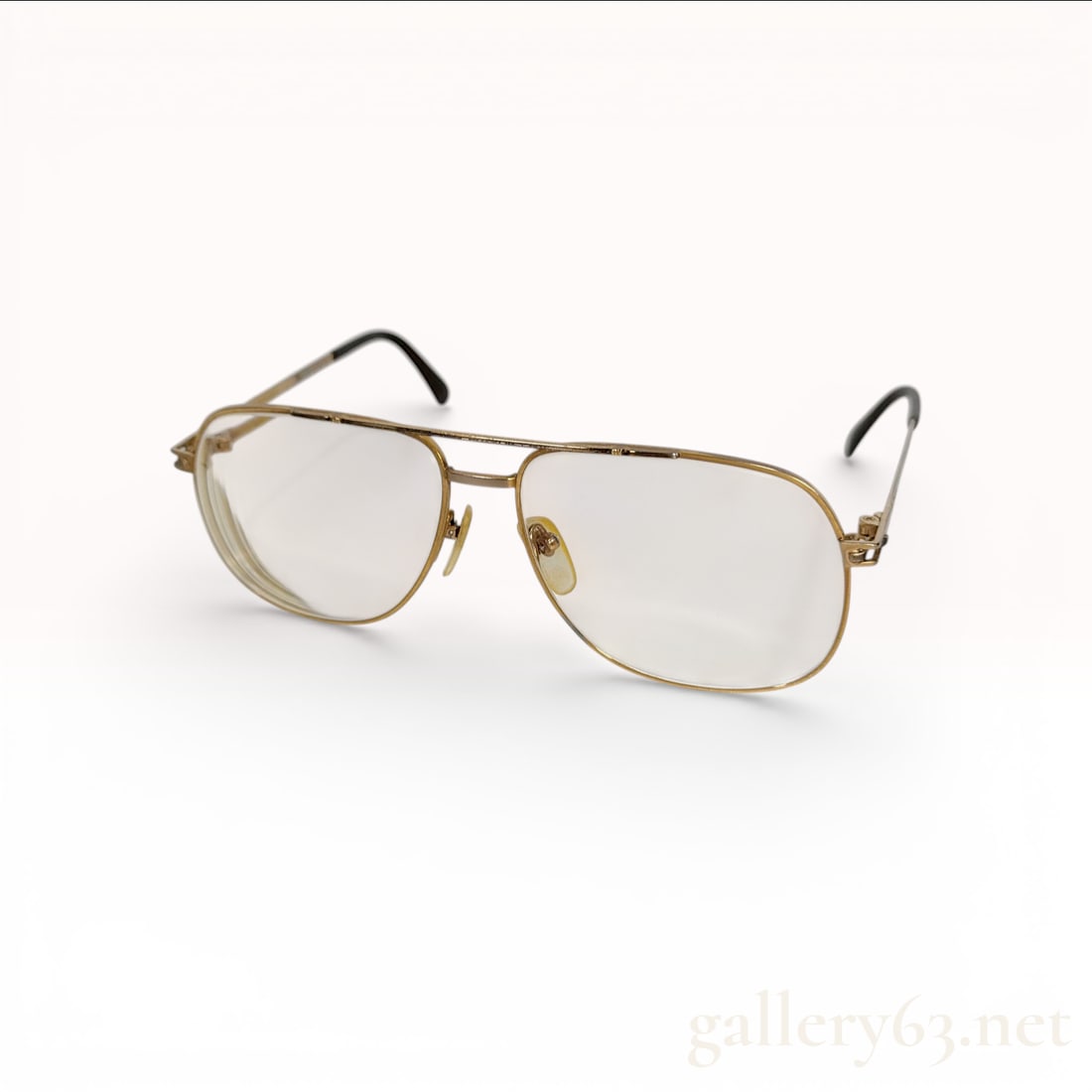 Burberrys Vintage Gold-Toned Aviator Eyeglasses (1 of 10)