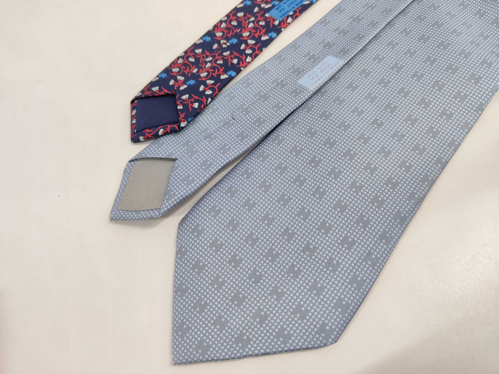 Two Herm?¨s Silk Neckties - 5