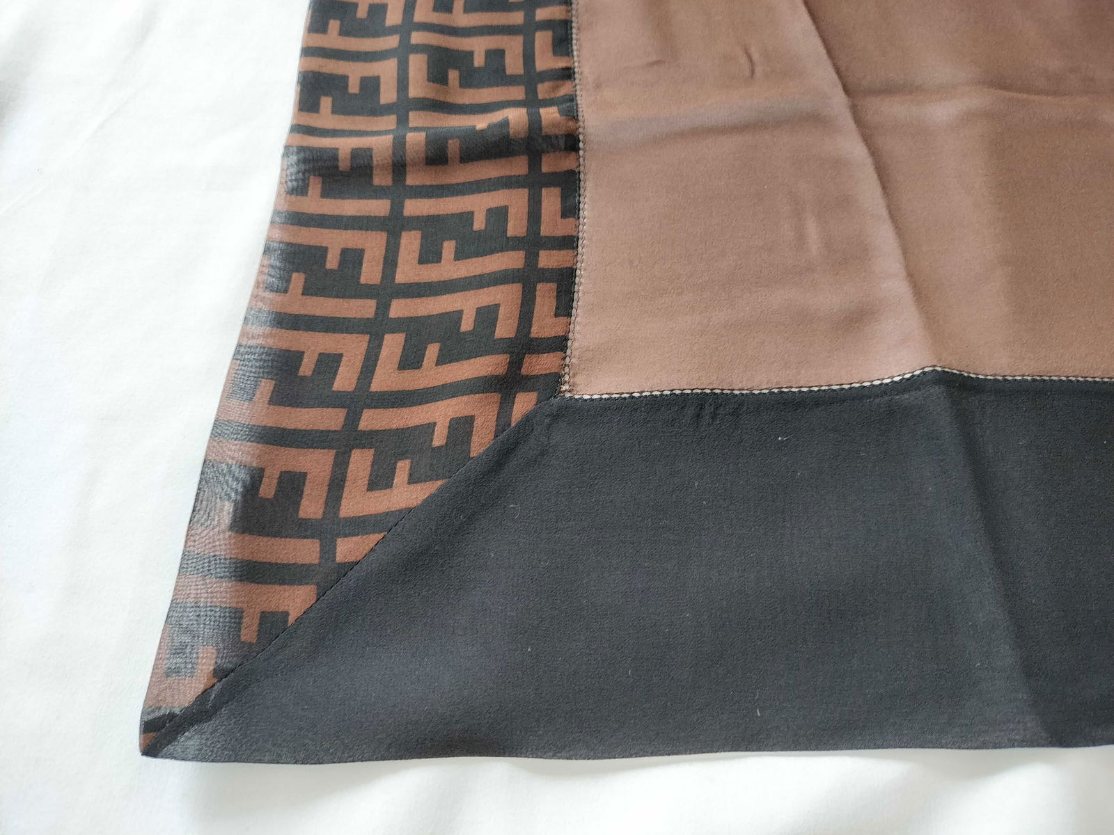 Fendi Zucca Pattern Square Scarf - 3