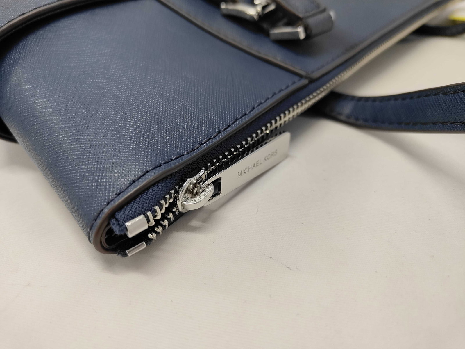 Michael Kors Jet Set Large Saffiano Leather Top-Zip Tote Bag - 8