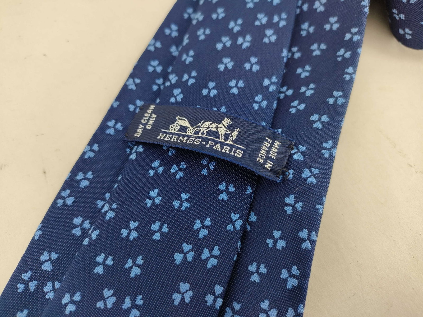 Two Hermes Silk Neckties - 4