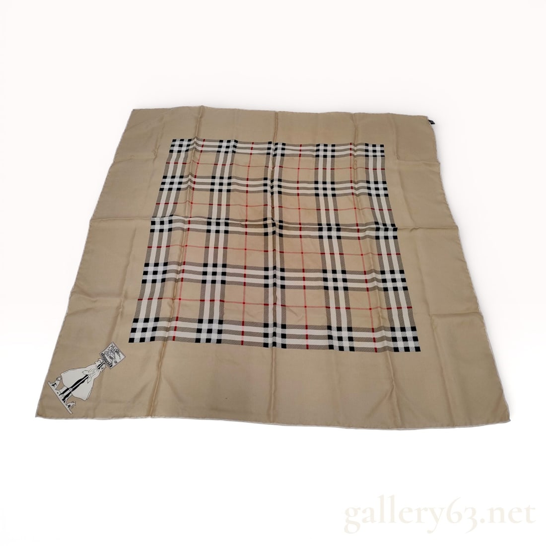 Vintage Burberrys Silk Scarf in Classic House Check (1 of 6)