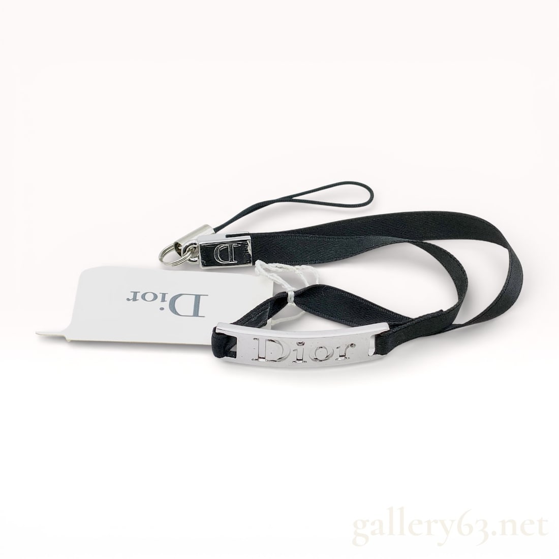 A Collection of Four Christian Dior Beauty Accessories and Jewelry (1 of 10)