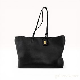 Fendi Selleria Large Pebbled Leather Tote Bag