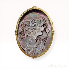 Art Nouveau Style Carved Abalone Shell 18K Yellow Gold Cameo Brooch Pendant