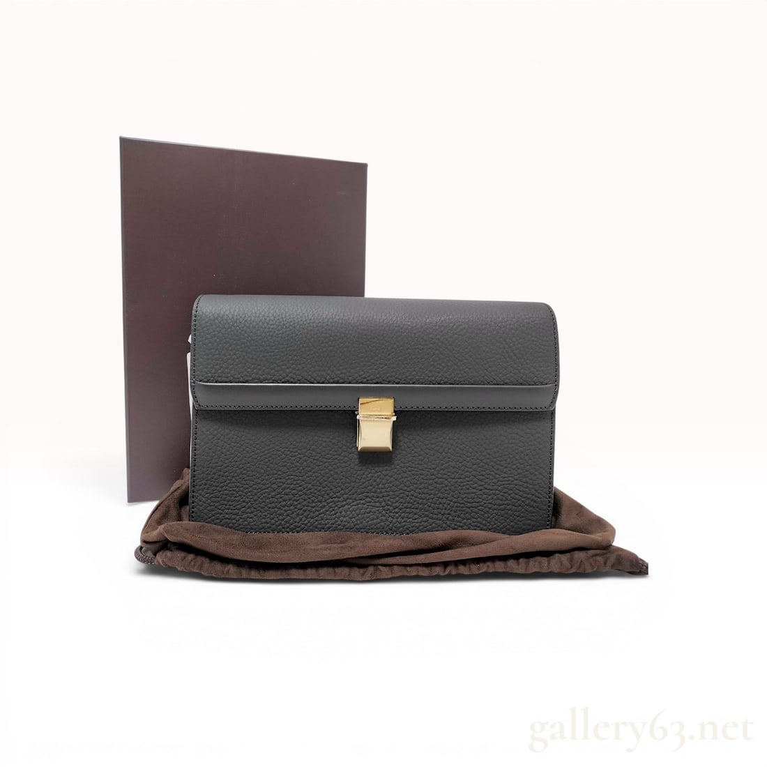 Dunhill Dark Gray Grained Leather Gusset Pochette Clutch Bag w/Box: Dunhill Gusset Pochette clutch bag in dark gray grained leather featuring a structured rectangular body and a gold-toned push-lock clasp. The interior is divided into three gusseted compartments lined
