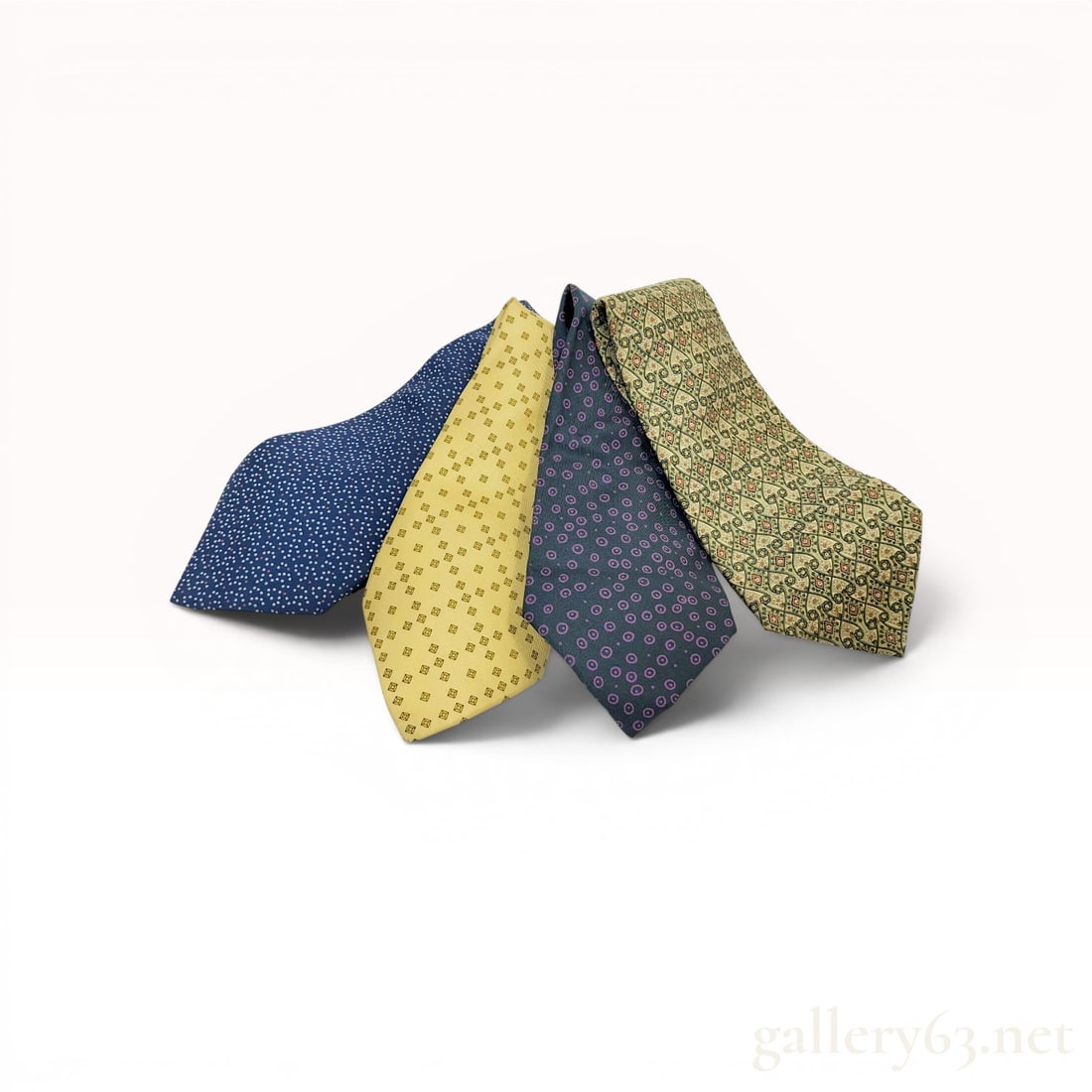A Lot of Four Men's Silk Neckties Including by Hermes (1 of 10)