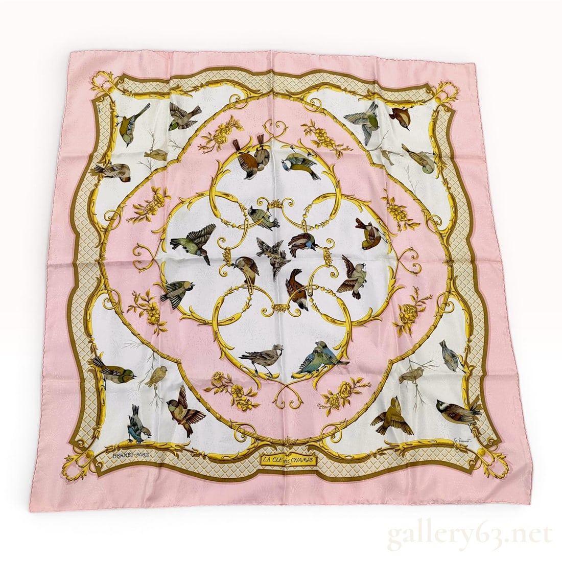 Hermes La Cle des Champs Silk Jacquard Scarf by Francoise Faconnet: Hermès square silk scarf in the La Clé des Champs pattern, designed by Françoise Faconnet. This example is crafted from silk jacquard, characterized by a woven floral and foliate 