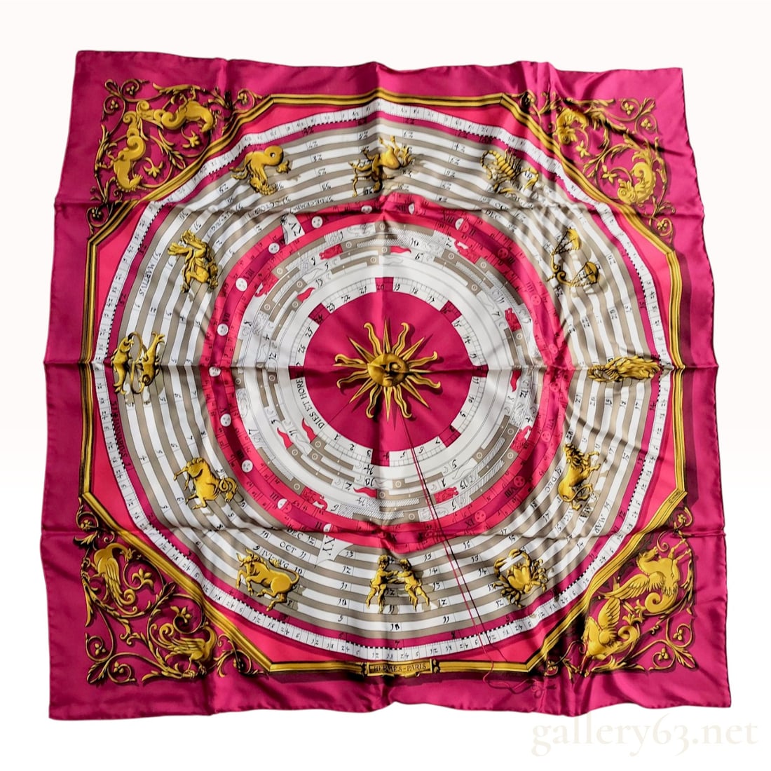 Hermes Dies et Hore Silk Carre 90 Scarf: This vintage Hermes silk scarf features the Dies et Hore (Days and Hours) pattern, originally designed by Francoise Faconnet in 1963. The design depicts an astronomical calendar with concentric rings 