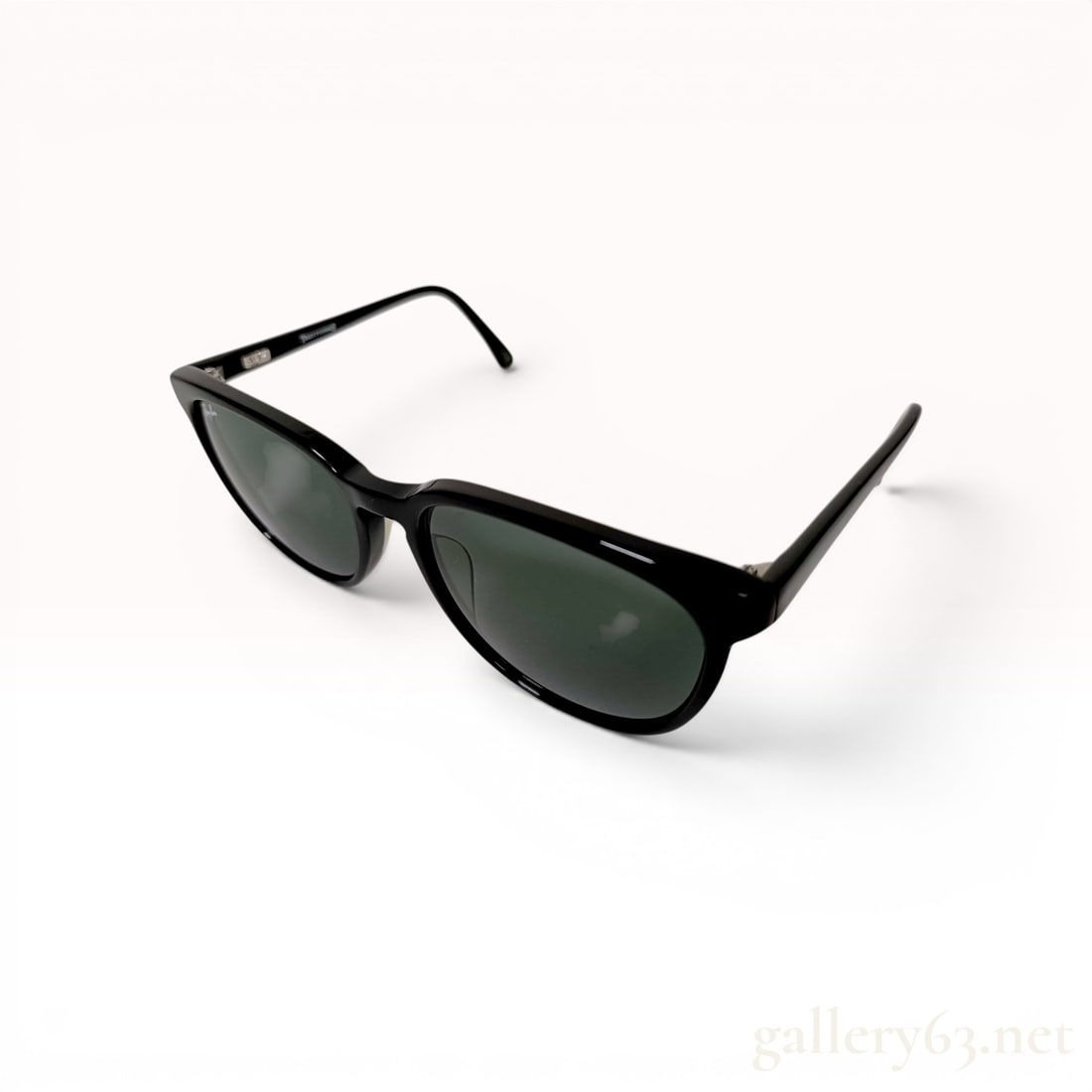 Bausch & Lomb Ray-Ban Traditionals Hamilton Sunglasses with Original Case (1 of 10)