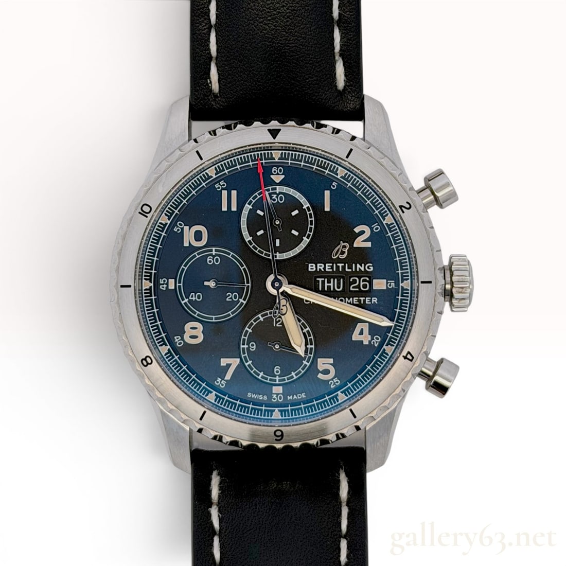 Breitling Aviator Chronograph Watch: In very good preowned condition and comes with a carry pouch.