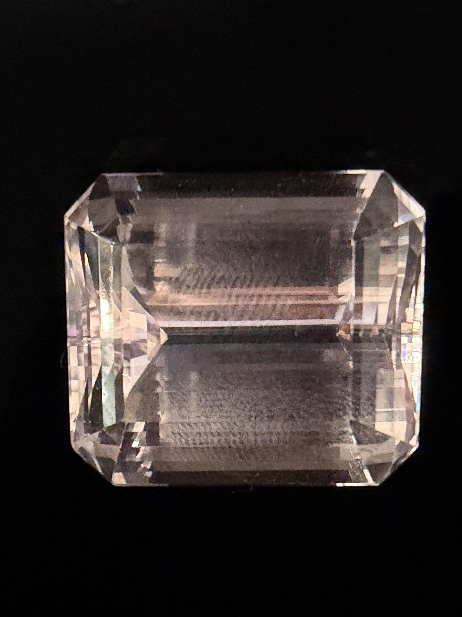40 Karat Kunzite Gemstone (1 of 13)