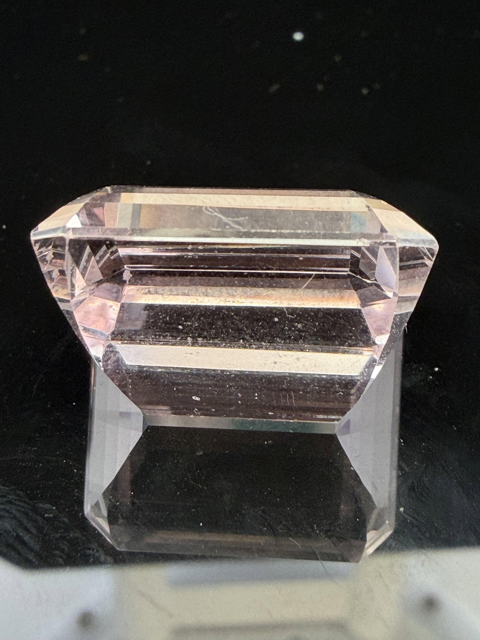 40 Karat Kunzite Gemstone - 4