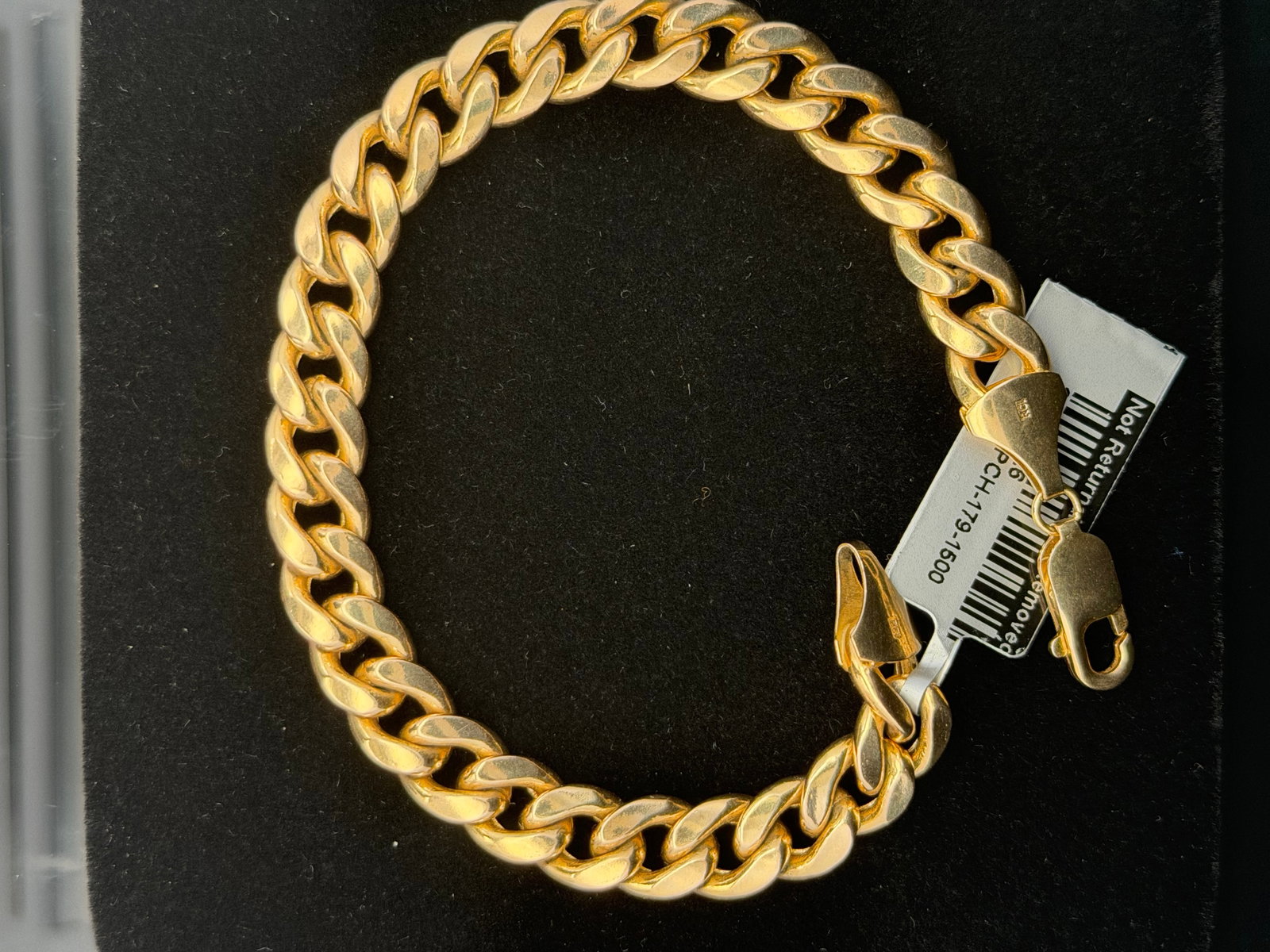 10K Yellow Gold Curb Bracelet (1 of 6)