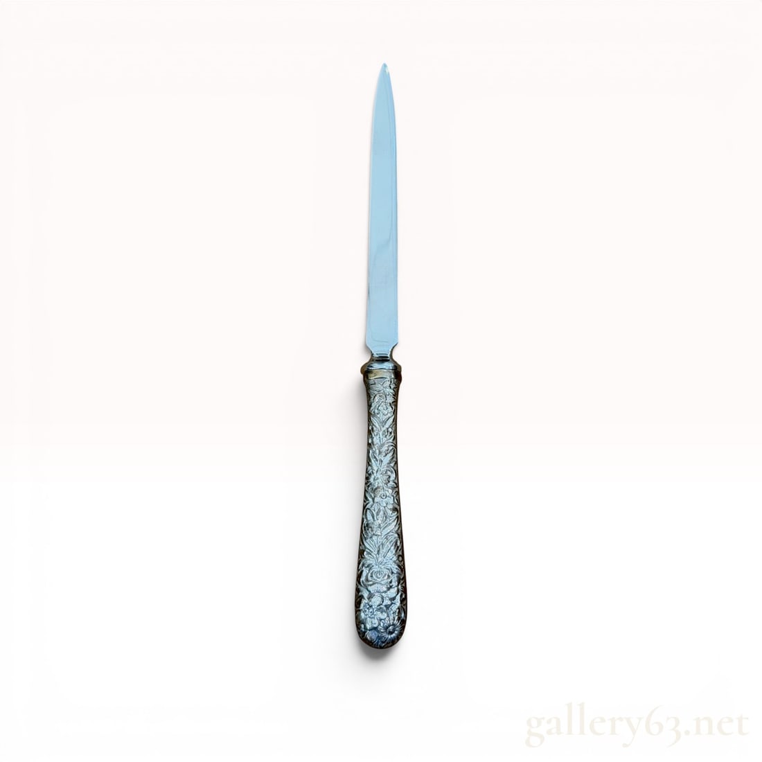Kirk Sterling Repousse Letter Opener: Measures 8" long, weighs 40.3 grams, and has a steel blade. 40.3 grams
