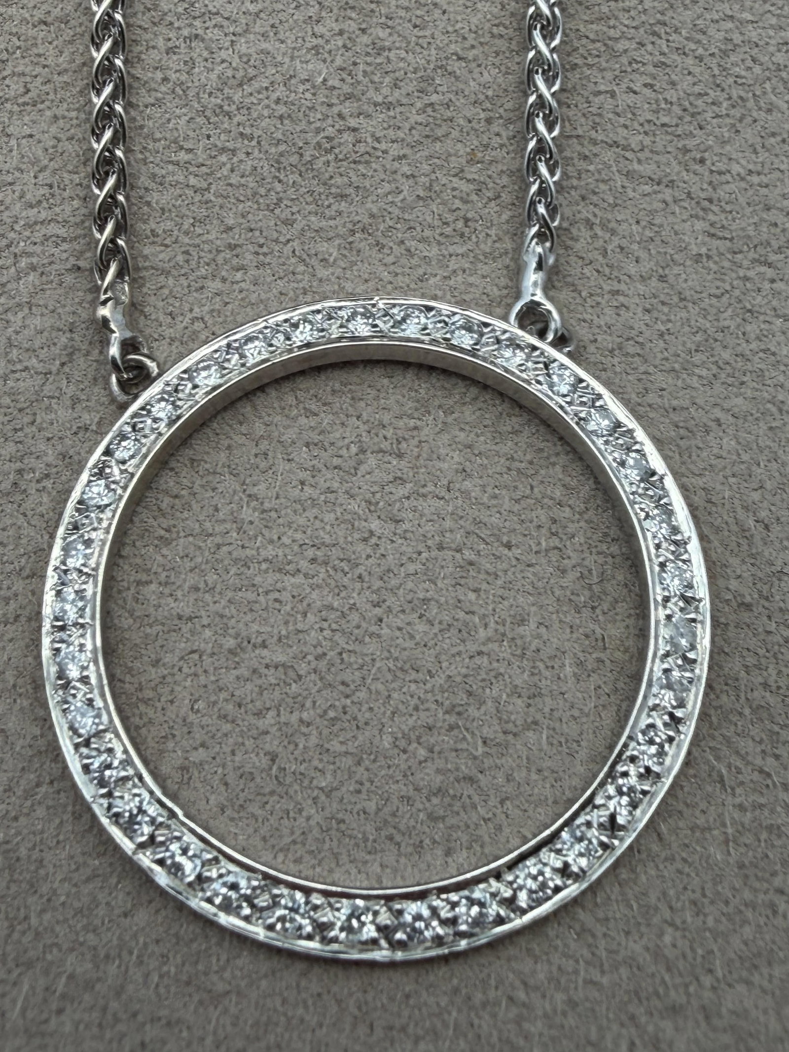 14K White Gold Diamond Circle Necklace: 18â€? long 7.5 grams .75cttw.