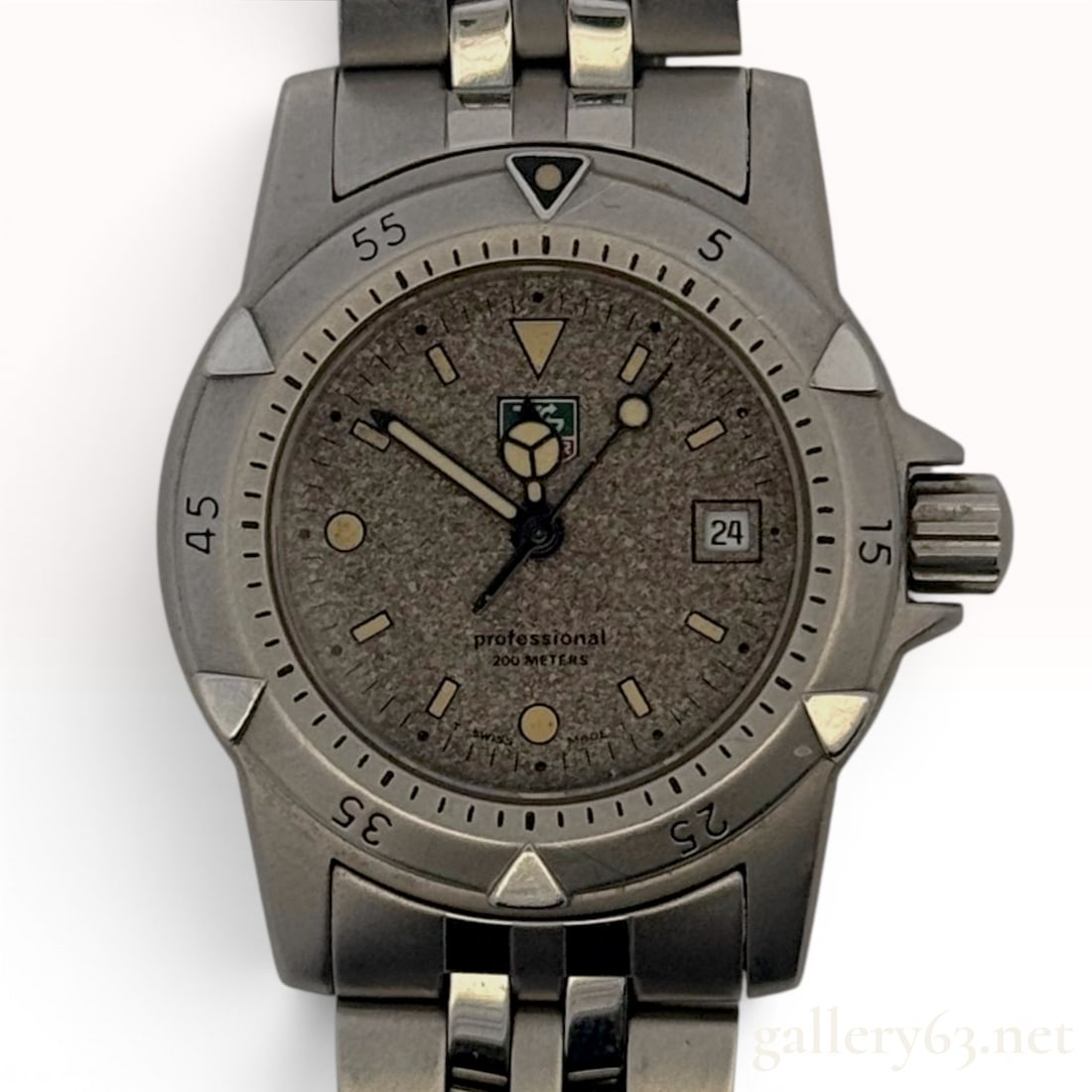 Tag Heuer Professional 28mm Watch: In good condition; does need a battery.