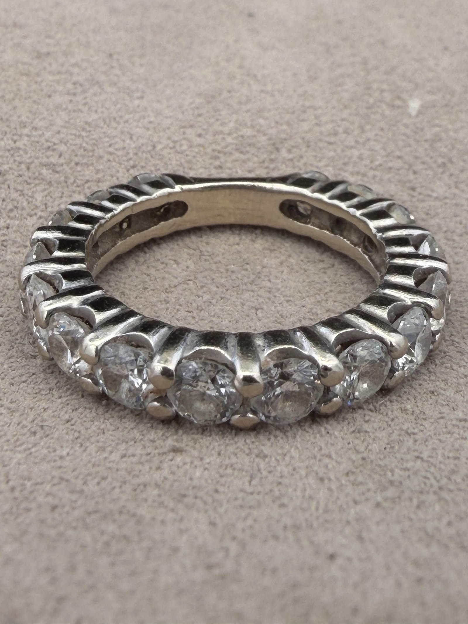 14K White Gold 2.75cttw Diamond Eternity Band: Size 6. 5.5 grams 2.75cttw diamonds. 5.5 grams