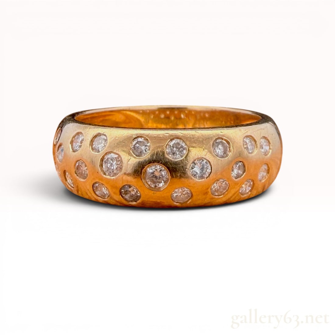 18K Yellow Gold Diamond Ring: Weighs 5.9 grams and features 0.50ct of diamonds. Size 7.5. 5.9 grams