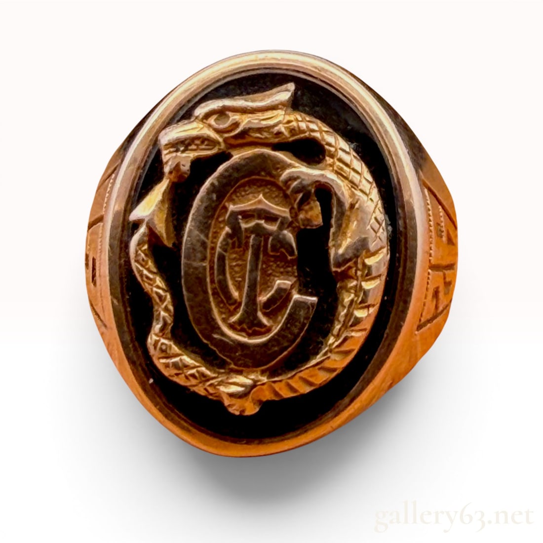 10K Yellow Gold Class Ring: Size 4.5 and weighs 7.8 grams. 7.8 grams
