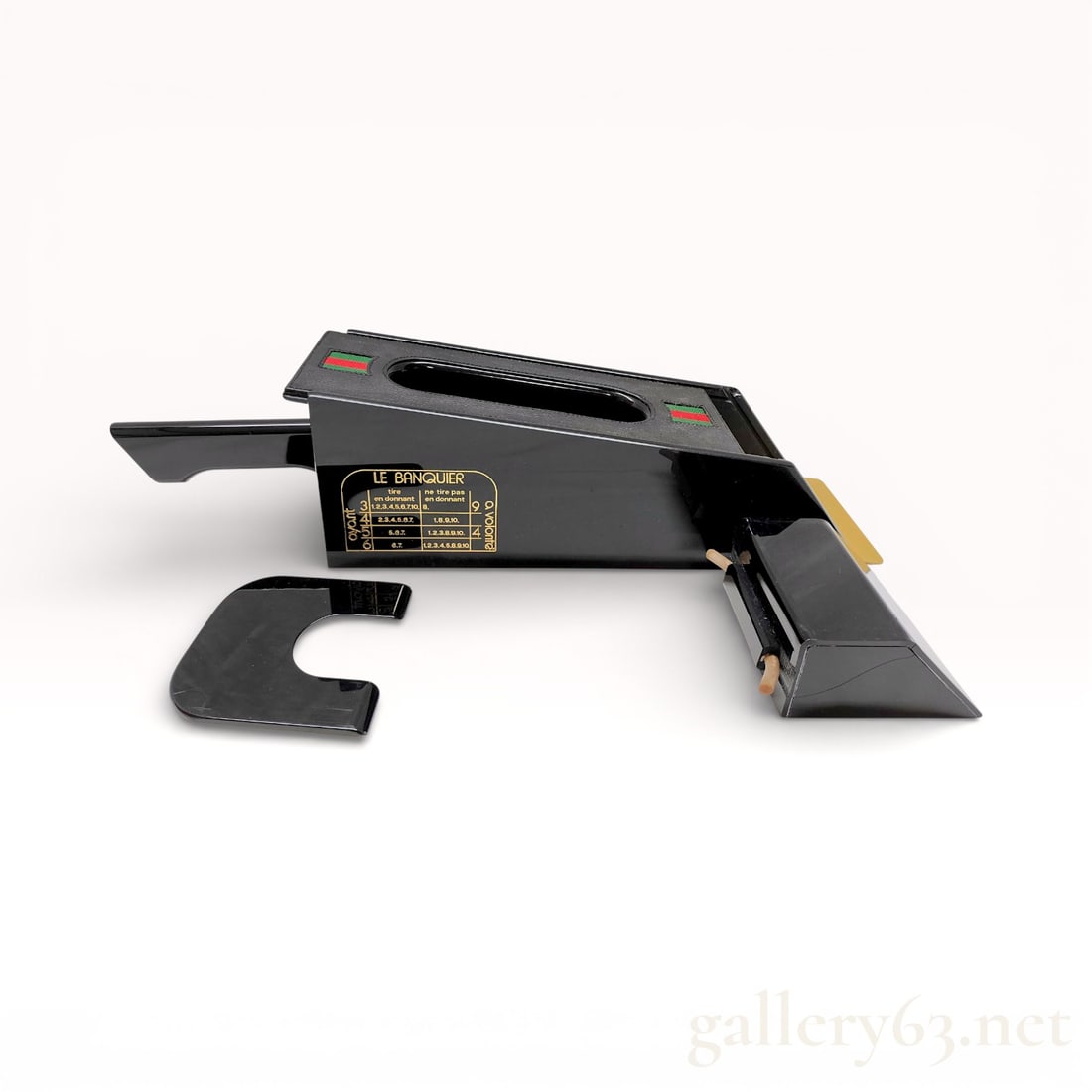 Vintage Gucci Playing Card Shooter (1 of 10)