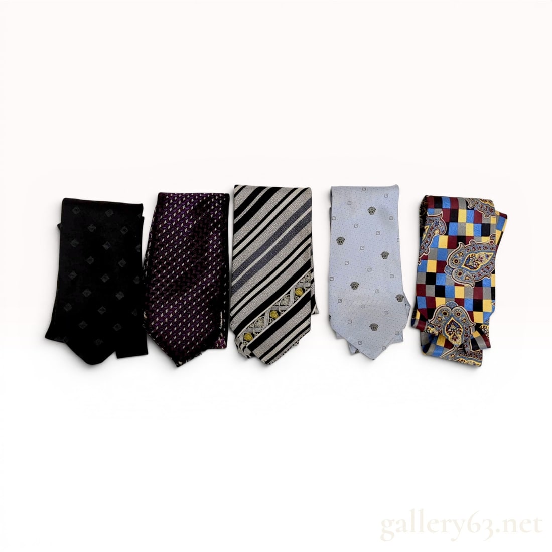 A Collection of Five Designer Silk Neckties (1 of 10)