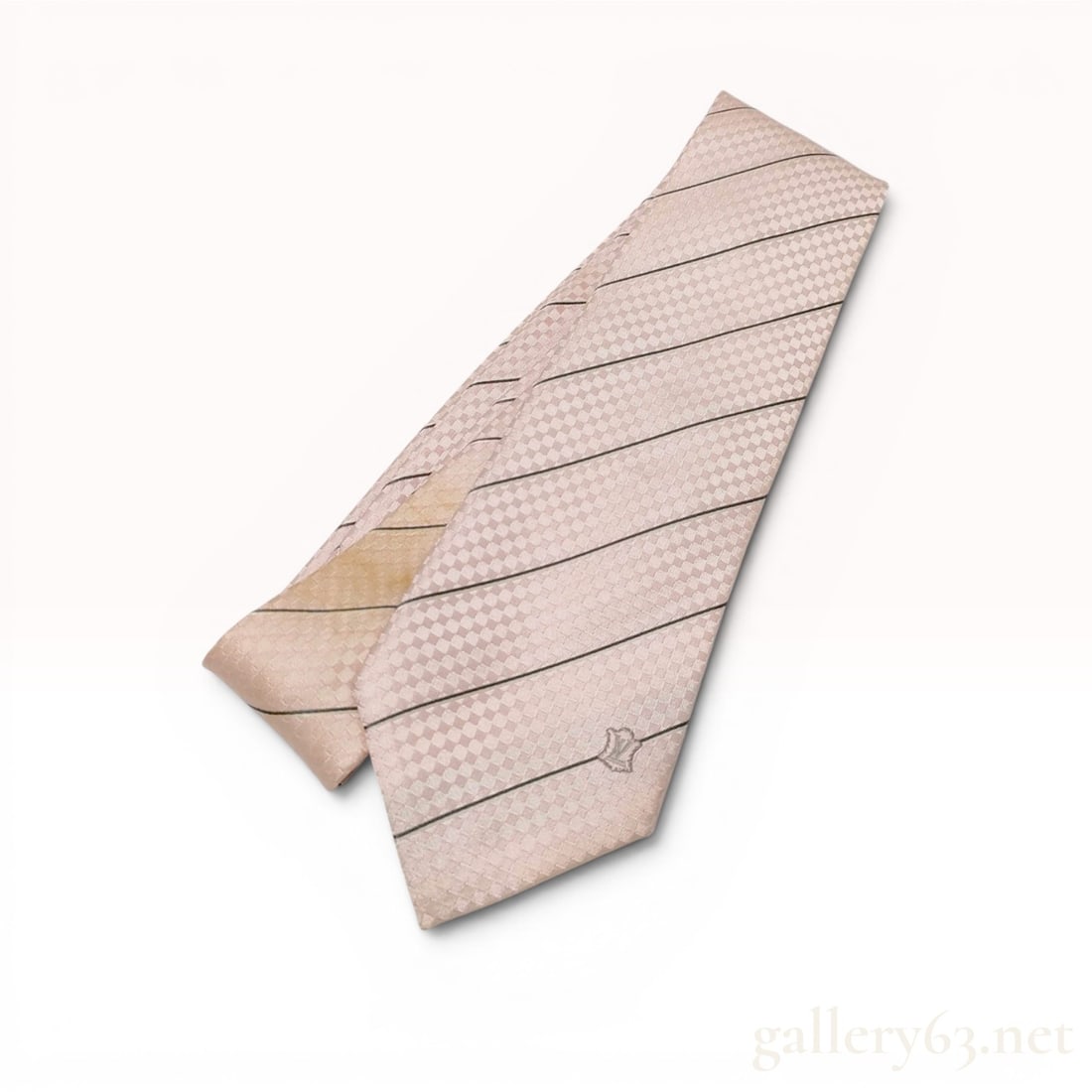 Louis Vuitton Silk Damier Pattern Necktie with Diagonal Stripes (1 of 10)