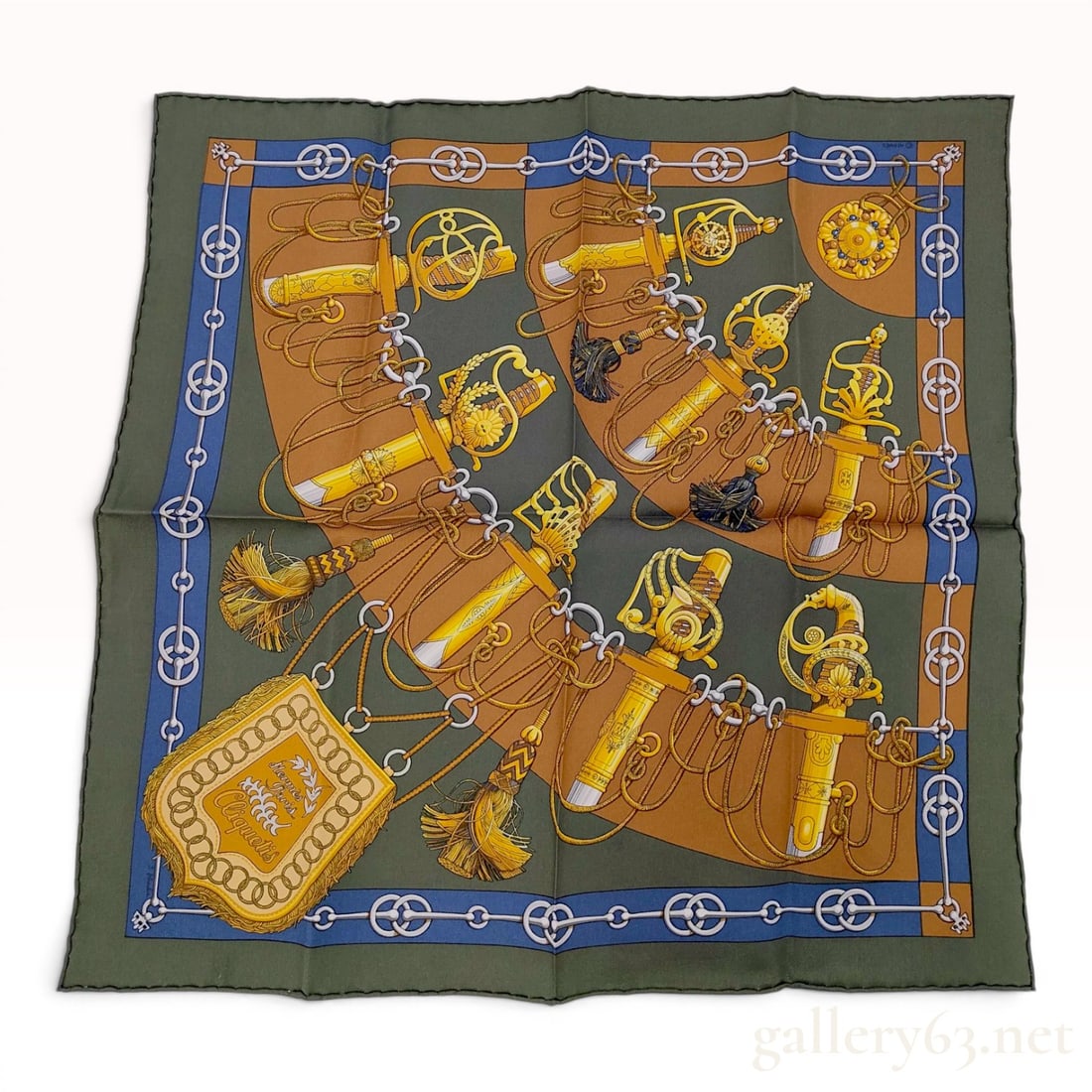 Hermes Cliquetis Silk Pocket Square Scarf: This is an authentic Hermes silk twill pocket square, also known as a Gavroche, featuring the Cliquetis design originally created by artist Julia Abadie. The pattern depicts a central fan-like arrange