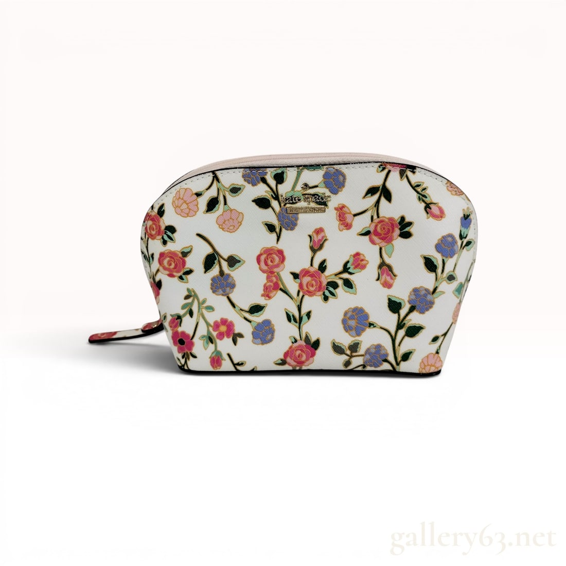 Kate Spade New York Garden Posy Small Dome Cosmetic Case: Kate Spade New York Garden Posy small dome cosmetic case, contemporary. Constructed from coated textured PVC with a Saffiano crosshatch grain featuring a multi-colored floral print on a cream ground a