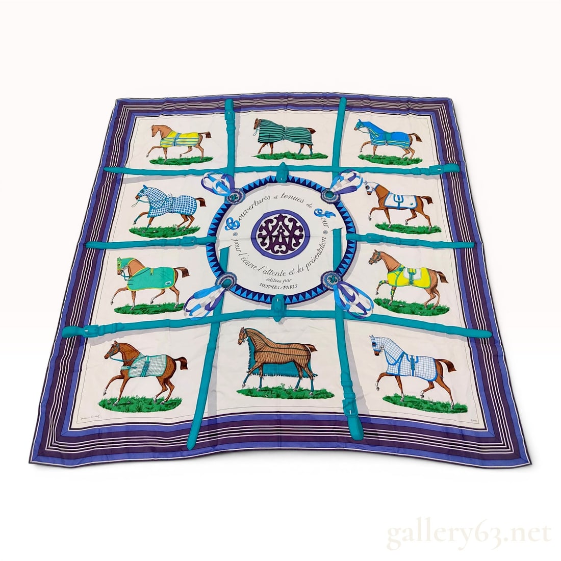 Hermes Couvertures et Tenues de Jour Silk Gavroche Scarf (1 of 10)