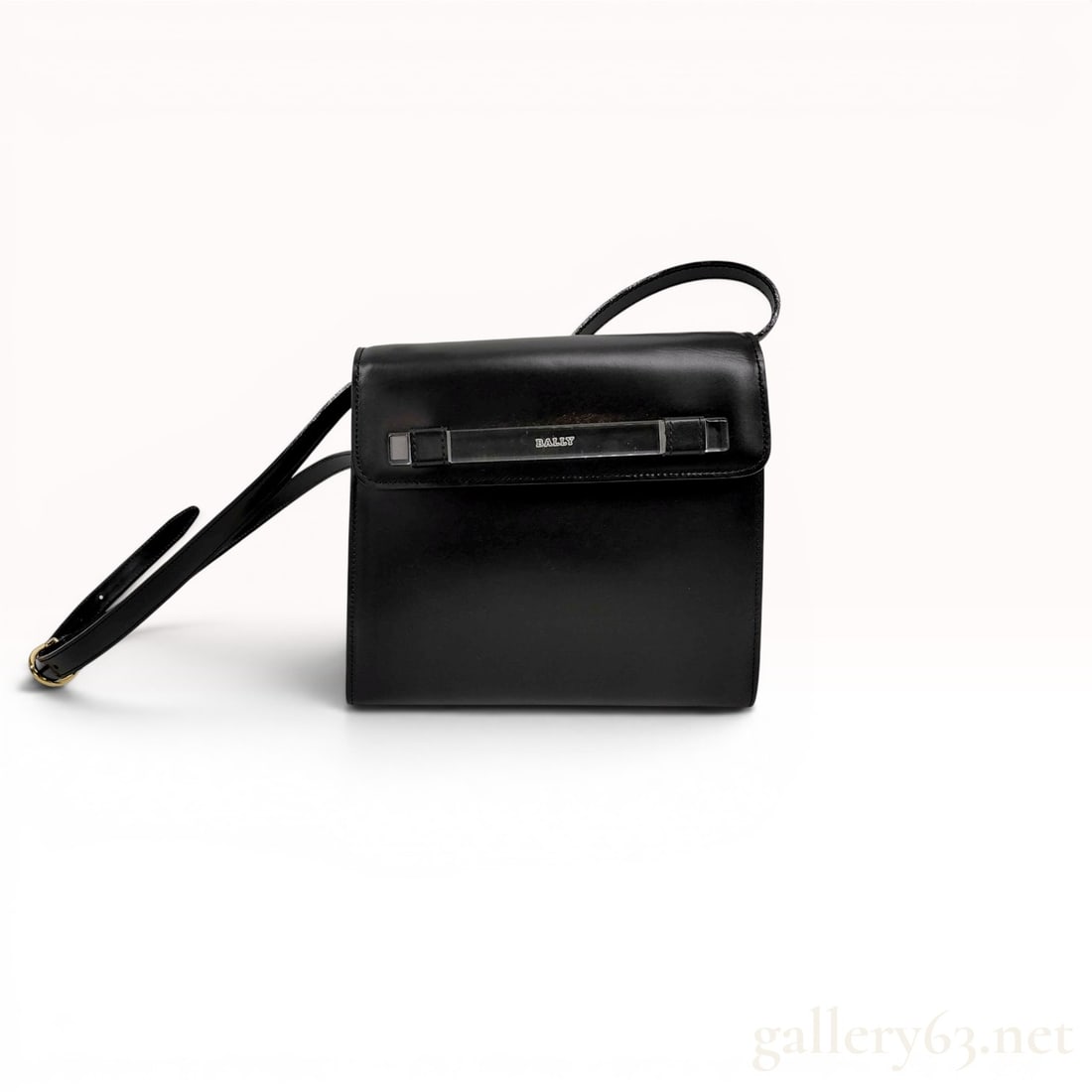 Bally Vintage Structured Black Leather Flap Shoulder Bag (1 of 10)