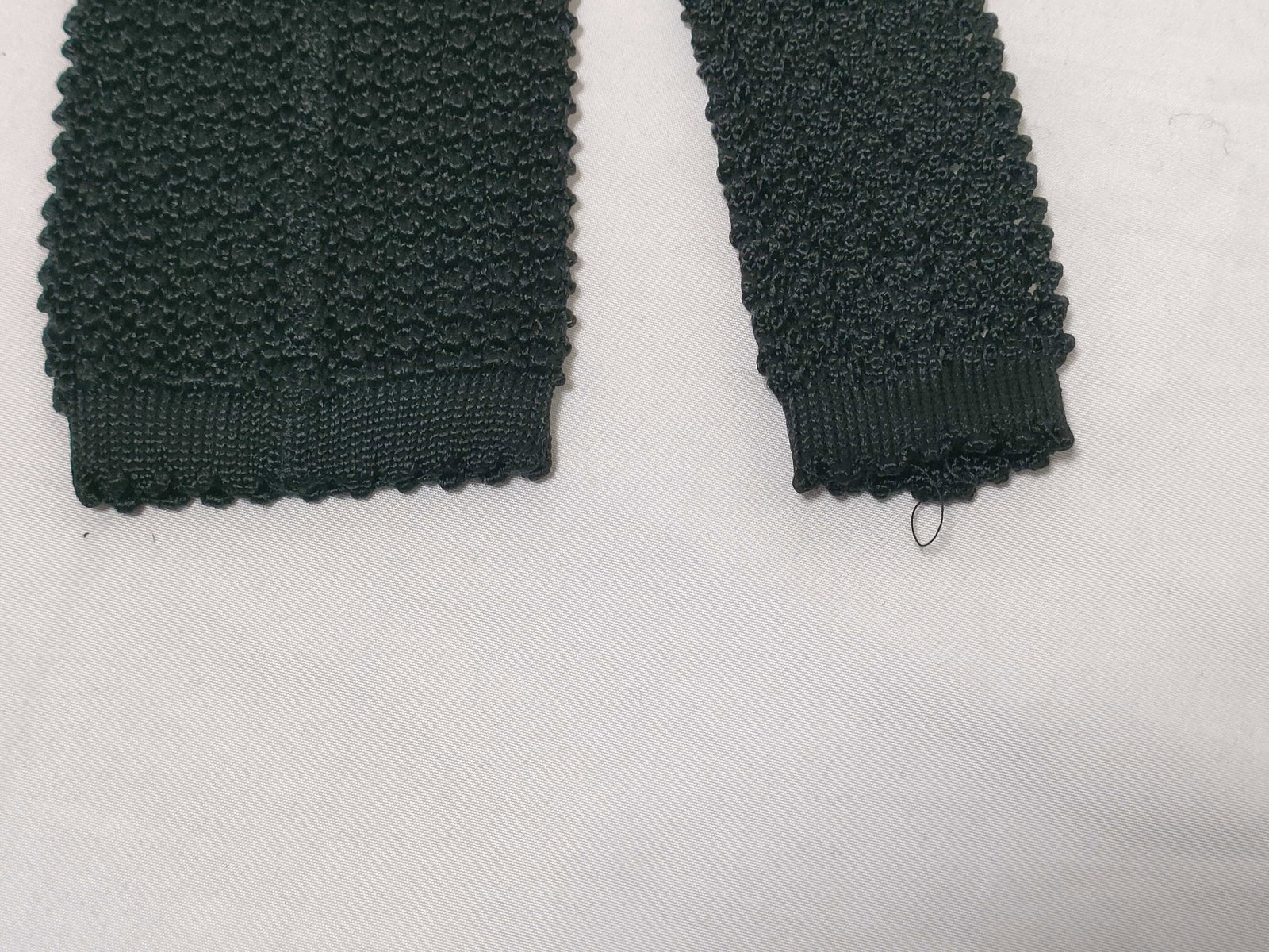 Hermes Solid Black Silk Knit Necktie - 6