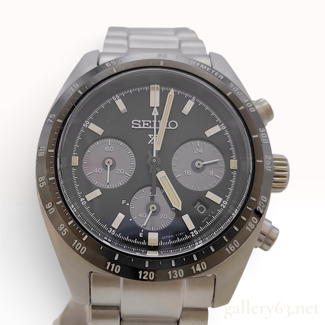 Seiko Prospex Speedtimer Solar Chronograph Wristwatch Reference V192-0AF0: A Seiko Prospex Speedtimer Solar Chronograph wristwatch, reference V192-0AF0, also identified as model SBDL091. The timepiece features a stainless steel case with a fixed black tachymeter bezel. The b