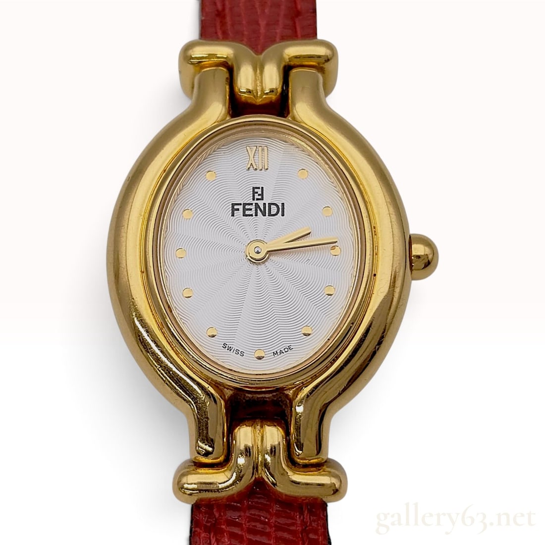 Fendi Chameleon 640L Ladies Quartz Wristwatch with Set of Four Interchangeable Straps: A vintage ladies Fendi Chameleon wristwatch, reference number 640L. The timepiece features a Swiss quartz movement housed in an oval gold plated case with a stainless steel case back. The white dial i