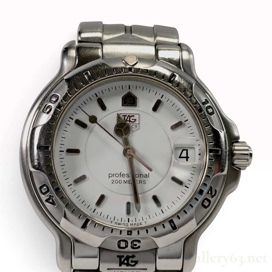 TAG Heuer 6000 Series Professional Stainless Steel Quartz Wristwatch Reference WH1111 35.6mm (1 of 10)