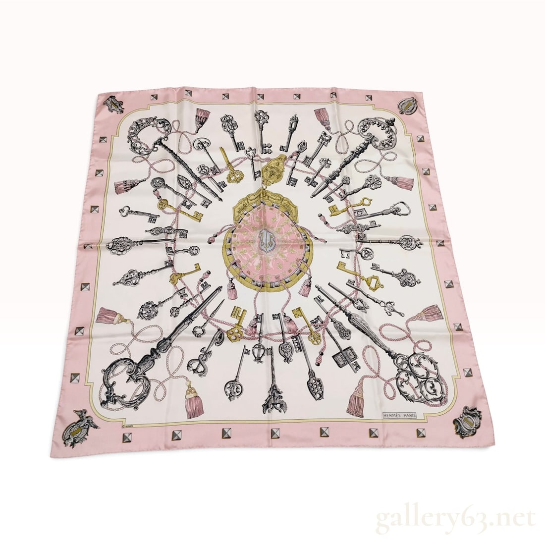 Hermes Paris Les Cles Silk Carre 90 Scarf: An Hermes Paris silk twill scarf in the Les Cles (The Keys) pattern, designed by Caty Latham. The design features forty-seven intricate antique-style keys arranged in a radial composition encircling a