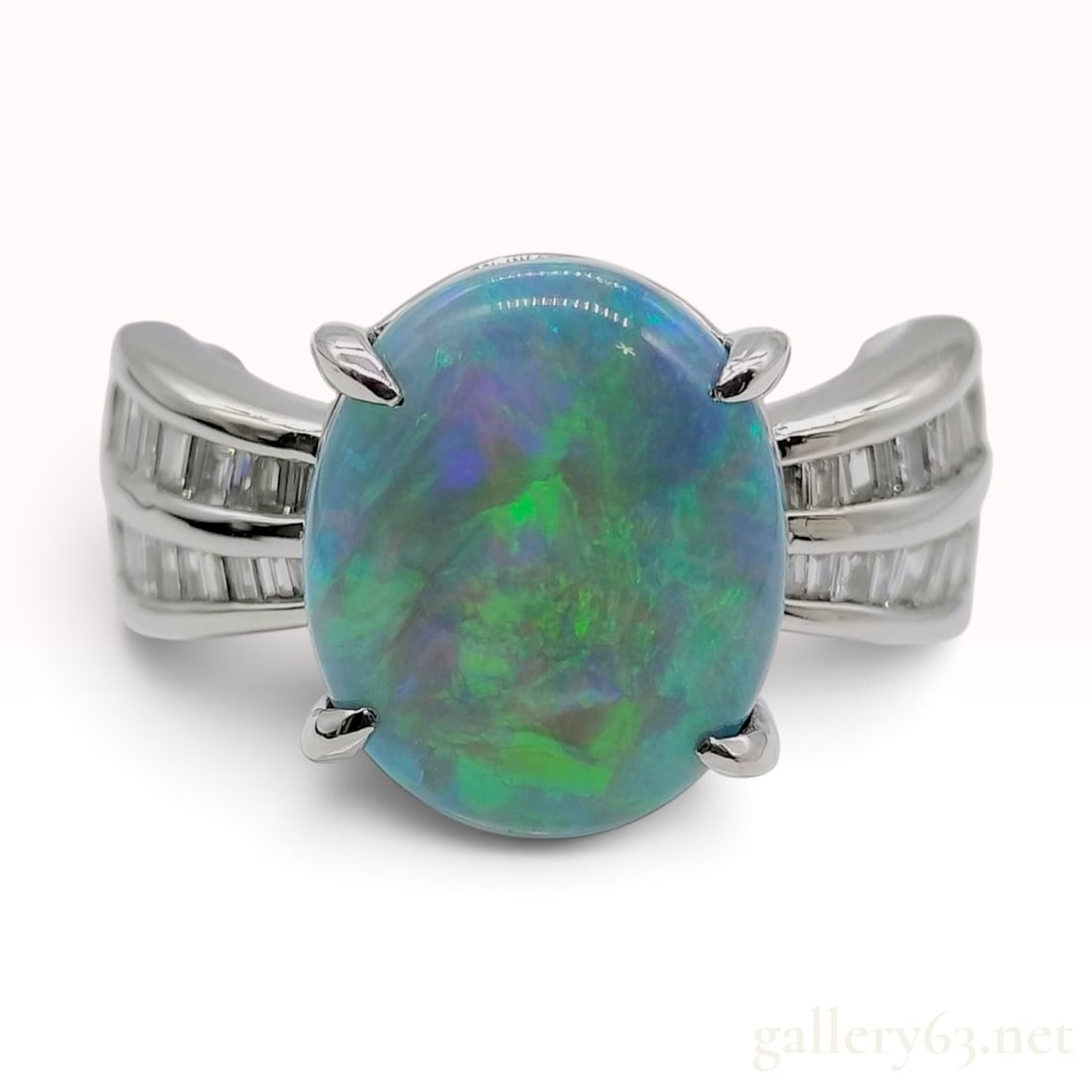 5.575ct Natural Black Opal and 0.50ctw Natural Diamond Platinum Ring with Memo: This ring is crafted from Pt900 platinum and features a prominent central oval cabochon natural black opal weighing 5.575ct. The opal exhibits a vibrant and saturated play of color, primarily in flash
