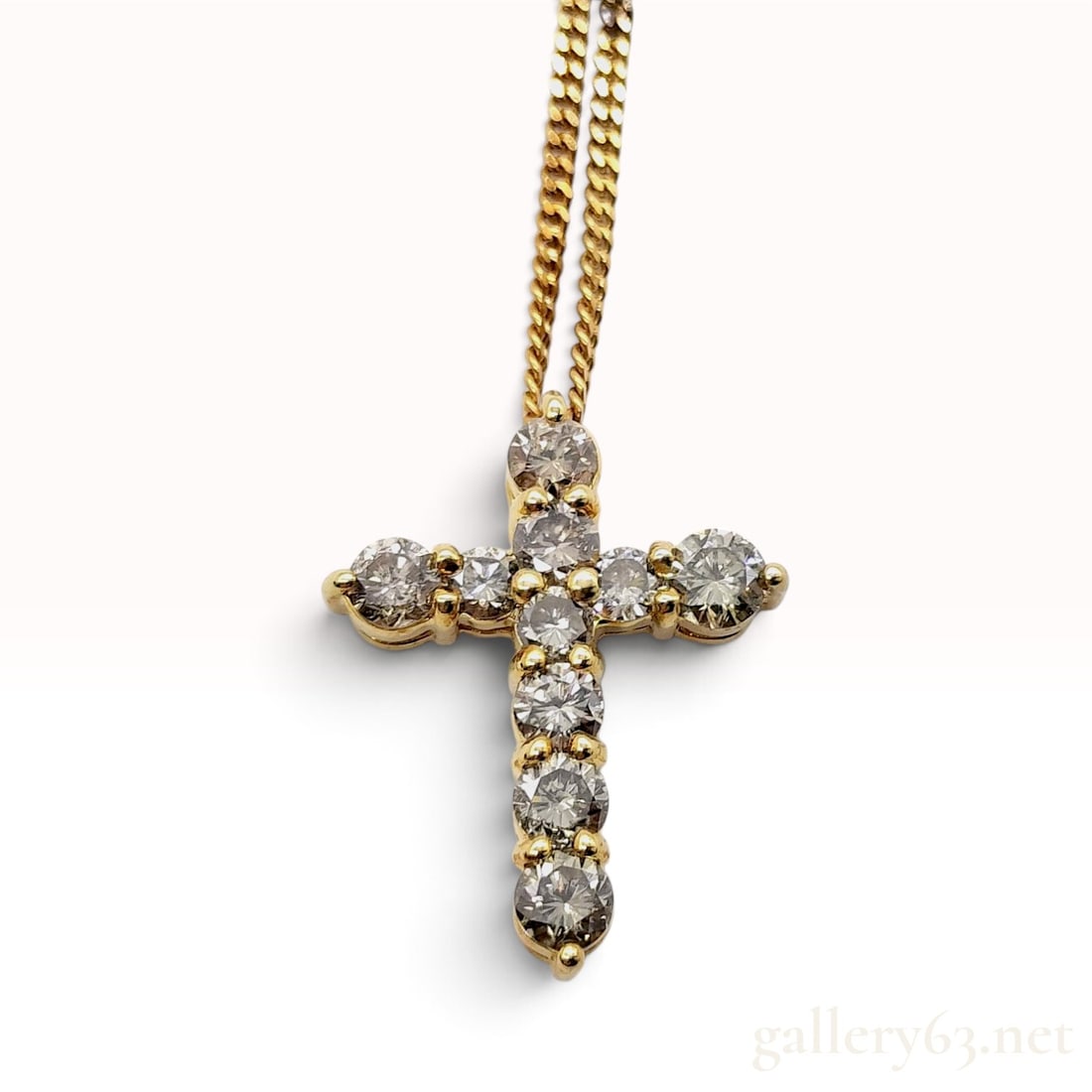 1.00ctw Natural Diamond 18K Yellow Gold Cross Pendant Necklace (1 of 9)