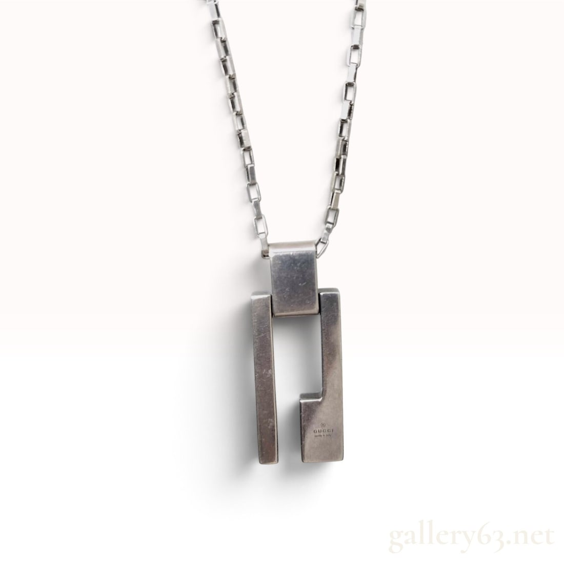 Gucci G Logo Sterling Silver Pendant Necklace (1 of 8)