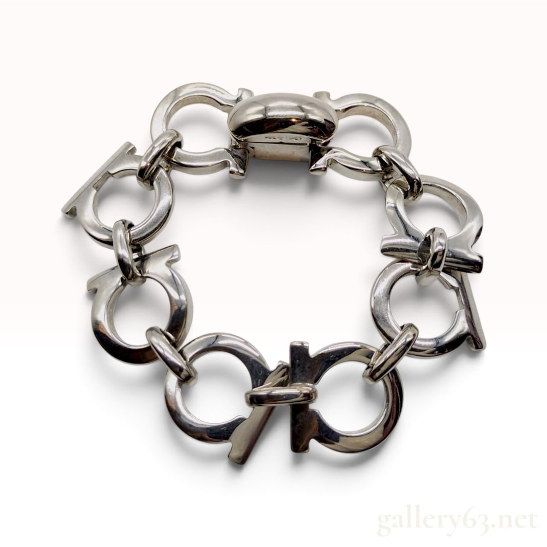 Salvatore Ferragamo Gancini Silver Link Bracelet (1 of 9)