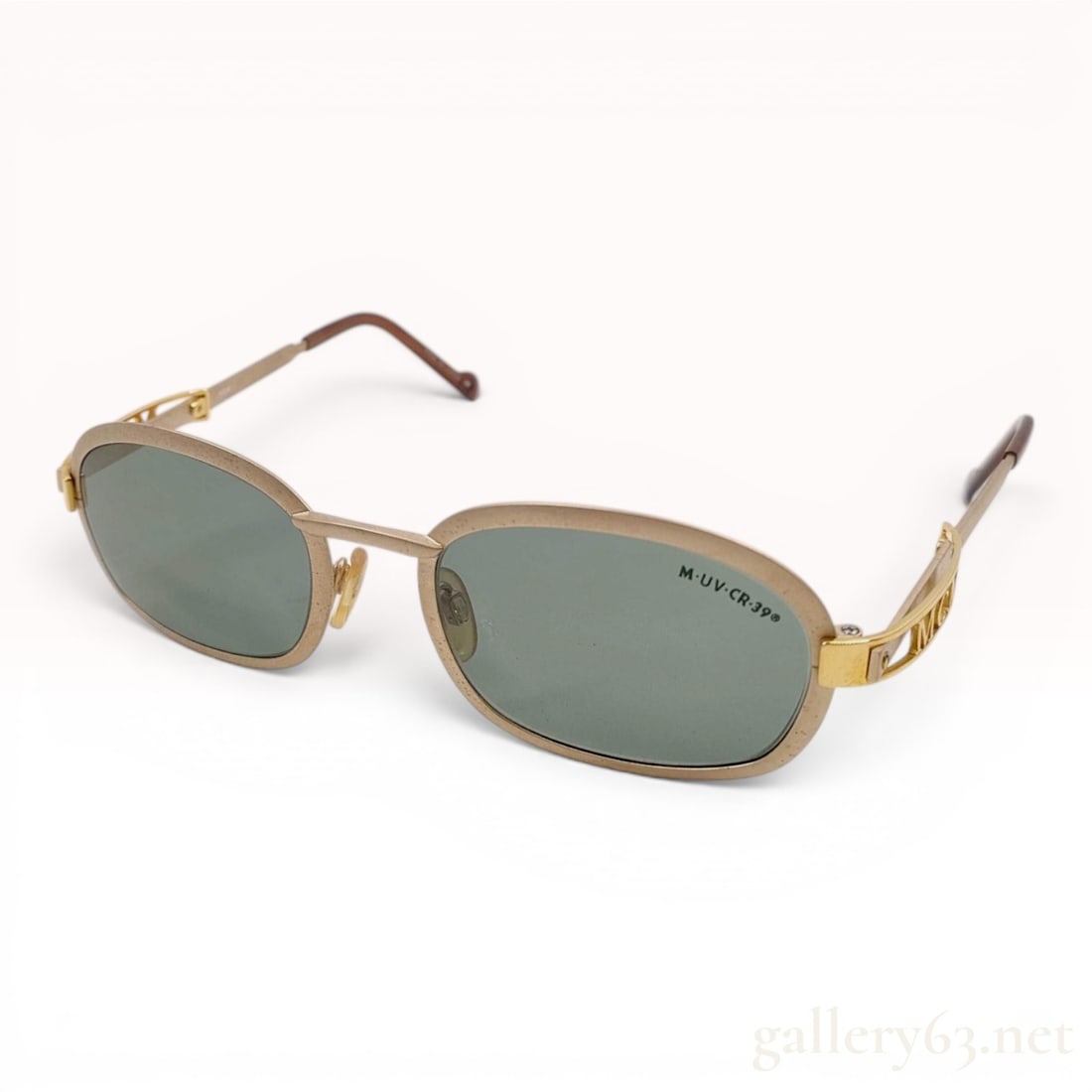 Vintage MCM Gold-Tone Oval Sunglasses Model 712 (1 of 8)