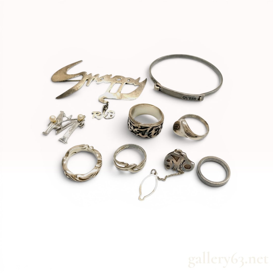 A Collection of Sterling Silver Estate Jewelry (1 of 10)