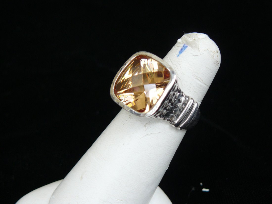 2 Yurman style sterling rings: 2 Sterling rings in the manor of David Yurman with colored stones