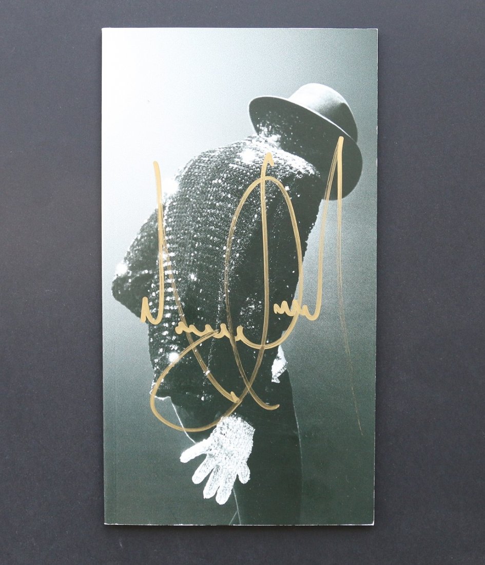 Michael Jackson Signed Ultimate Collection book (1 of 2)