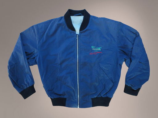 Michael Jackson Dangerous Tour Crew Jacket Nov 22 2014 Knaisz Auctions In United Kingdom