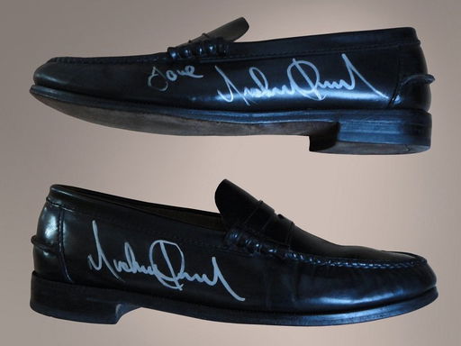 Michael Jackson Billie Jean Stage Used Signed Shoes Nov 22 2014 Knaisz Auctions In United Kingdom