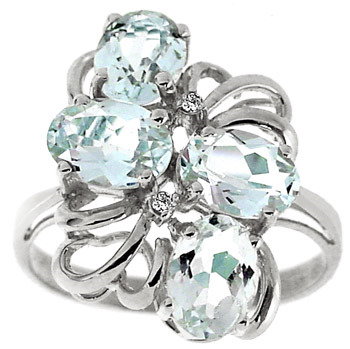 WG 3ct aquamarine 4 oval cluster diamond ring